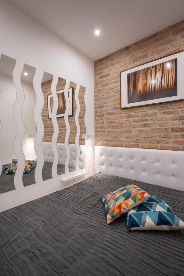 Architecture Fan'S Apartment Near Opera House بودابست المظهر الخارجي الصورة