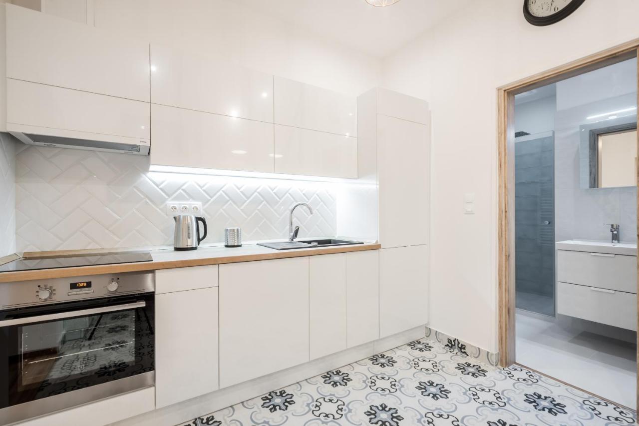 Architecture Fan'S Apartment Near Opera House بودابست المظهر الخارجي الصورة